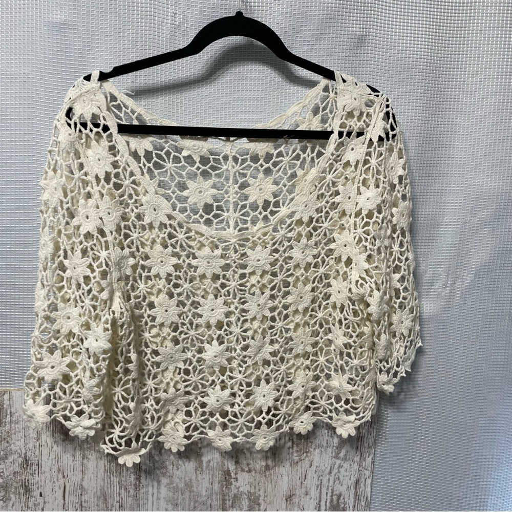 Papaya Bohemian Tan Crochet Lace Off Top Size M/L